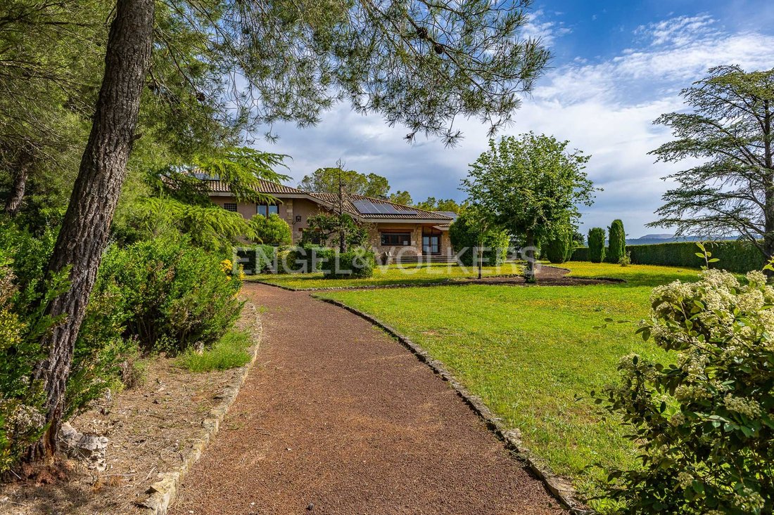Finca in Santpedor, Catalonia, Spain 1 - 15761595