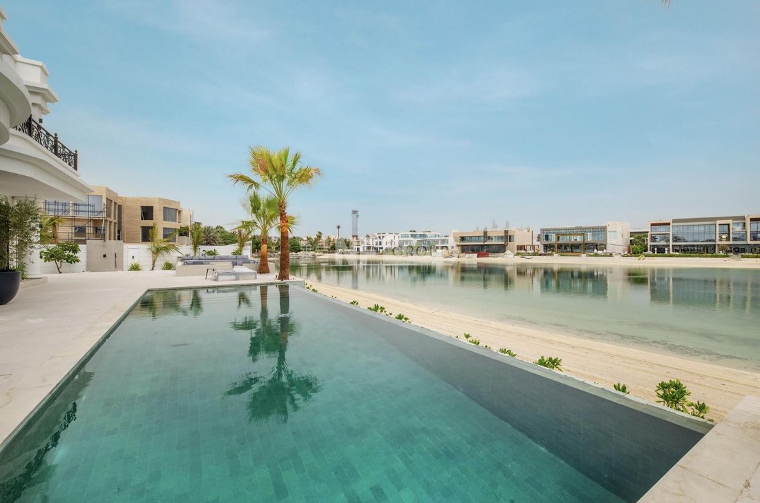 Villa in Palm Jumeirah, Dubai, United Arab Emirates 2 - 15760757