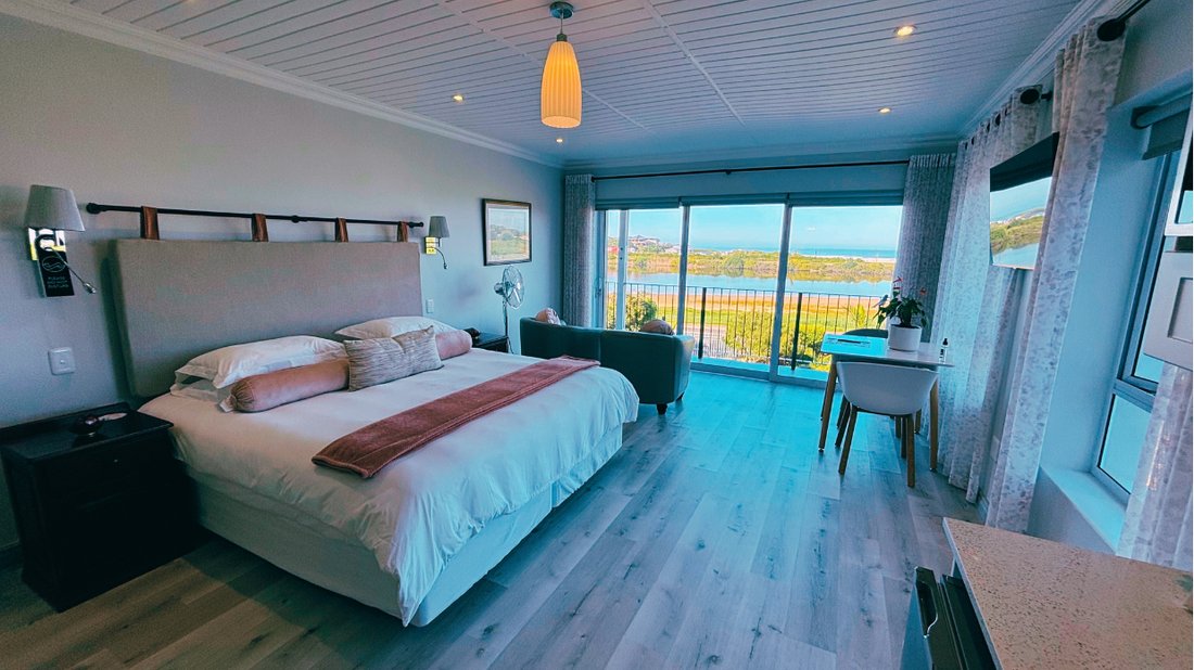 Country House in Wilderness Heights, Western Cape, South Africa 5 - 15761220