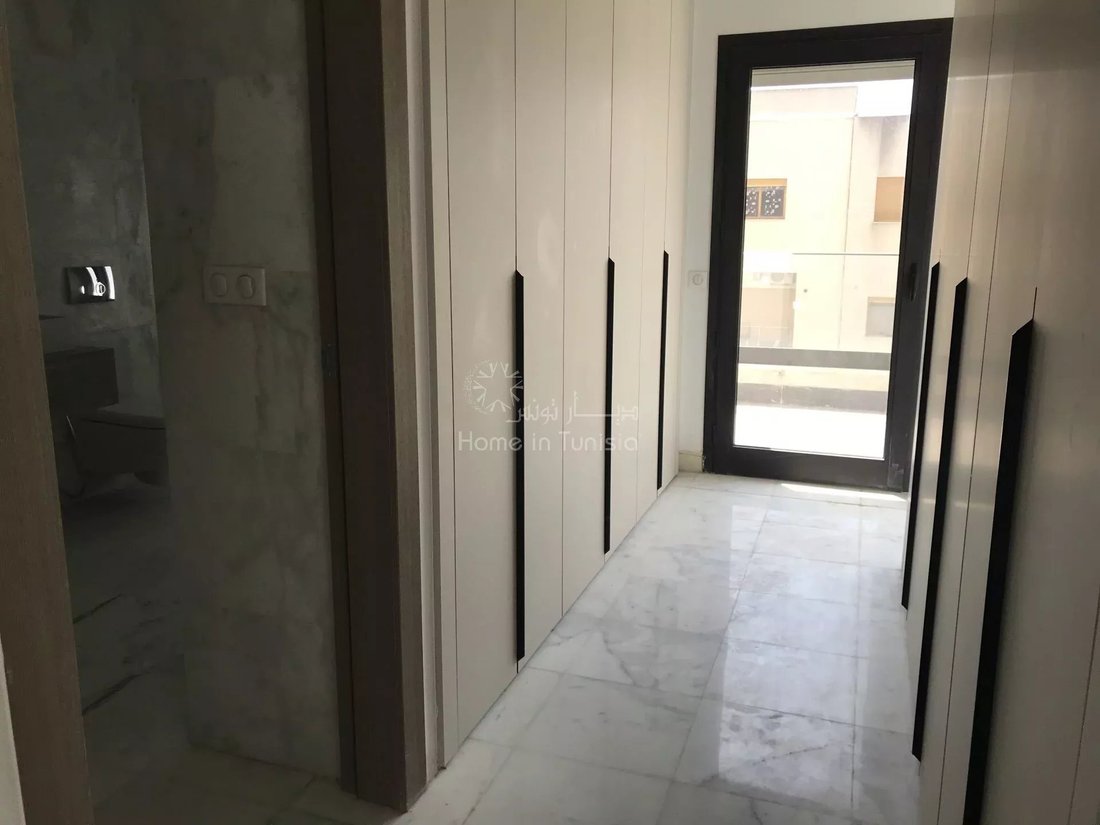 Apartment in Ariana, Tunis, Tunisia 4 - 15760952