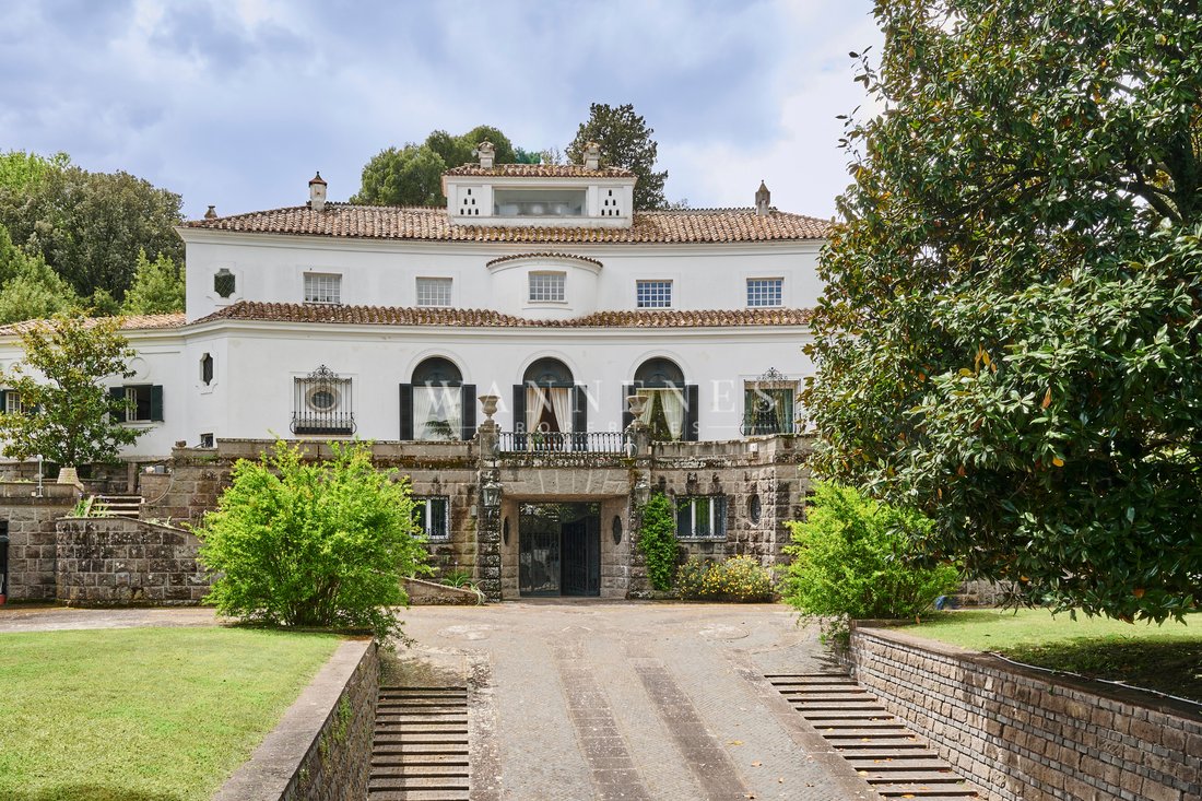 Villa in Farnesina - Camilluccia, Rome, Italy 1 - 15762874
