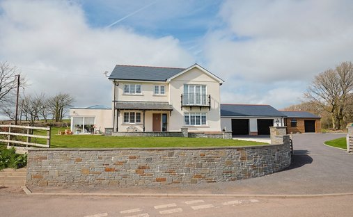 House in Llangyndeyrn, Wales 1