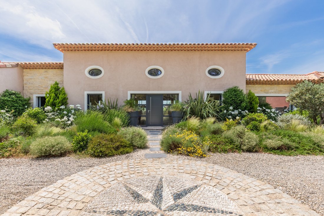 House in Aups, Provence-Alpes-Côte d'Azur, France 3 - 15761731