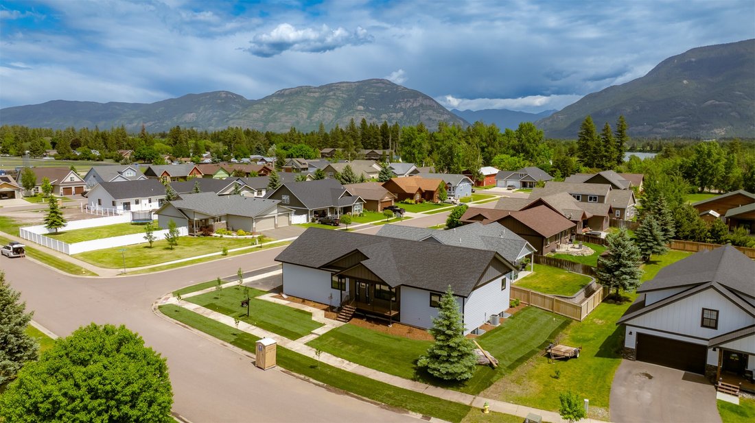 House in Columbia Falls, Montana, United States 4 - 15325965