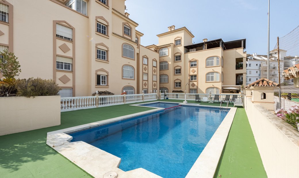 Picture of Spacious Penthouse With Solarium And Parking In In Fuengirola ...
