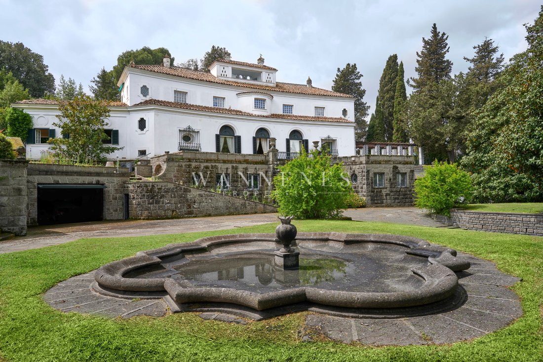 Villa in Farnesina - Camilluccia, Rome, Italy 4 - 15762874