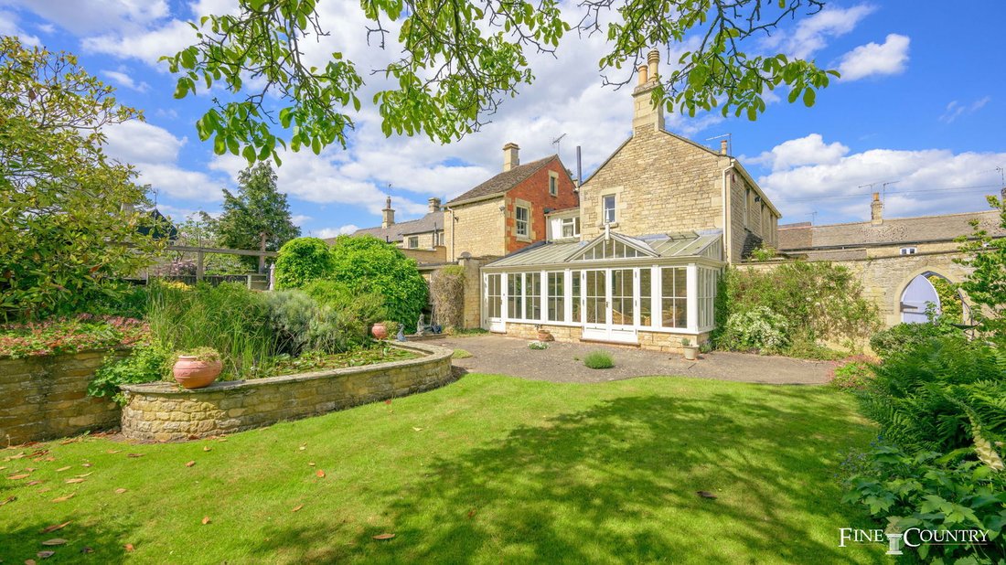 House in Ketton, England 2 - 15761494