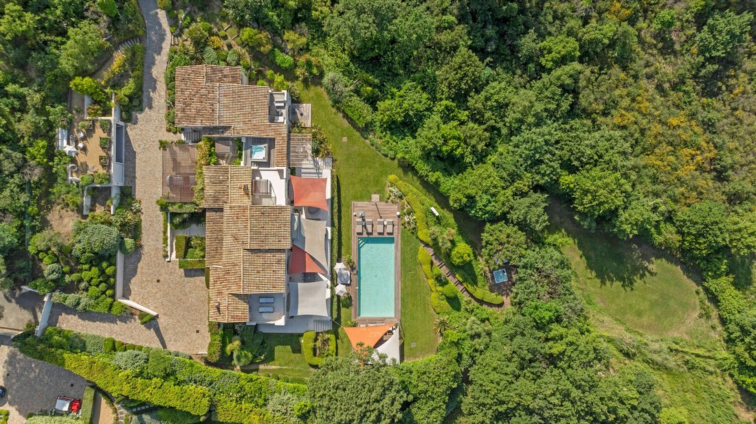 House in Ramatuelle, Provence-Alpes-Côte d'Azur, France 3 - 12024802