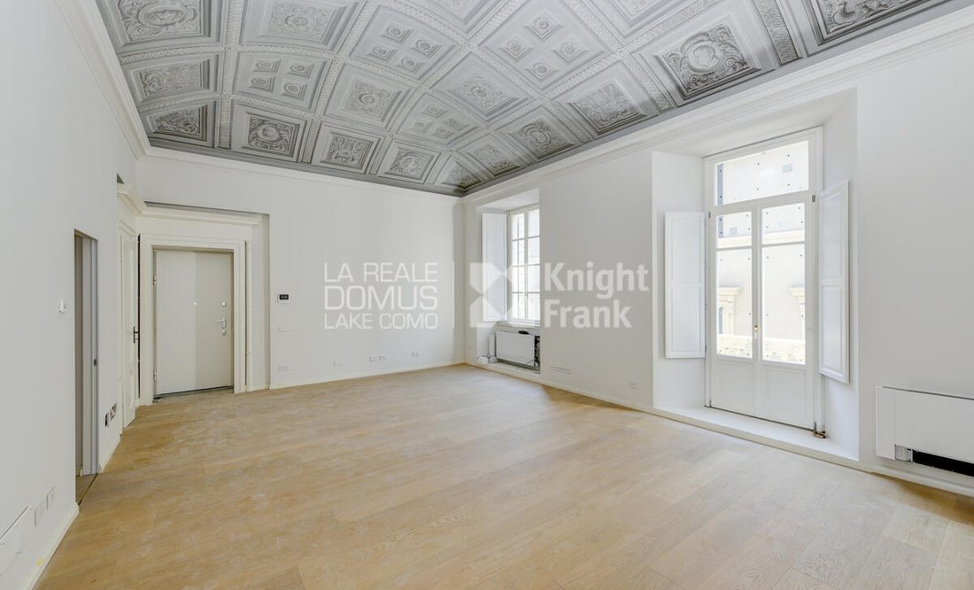 Apartment in Historic Center, Como, Lombardy 3 - 15764494