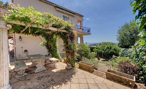 Villa in Cap Martin, Roquebrune-Cap-Martin, France 1