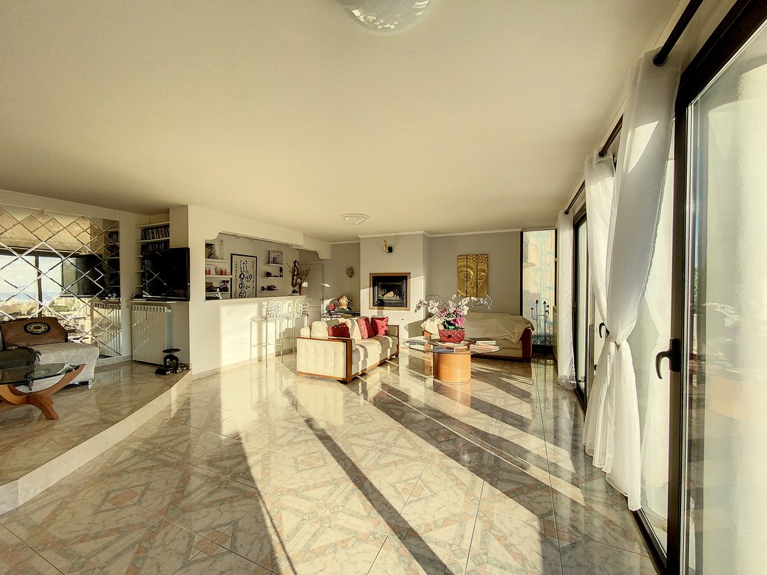 Villa a Cap Martin, Roccabruna, Francia 2 - 15764201