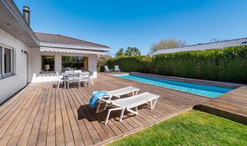 Villa in Commugny, Vaud, Switzerland 2