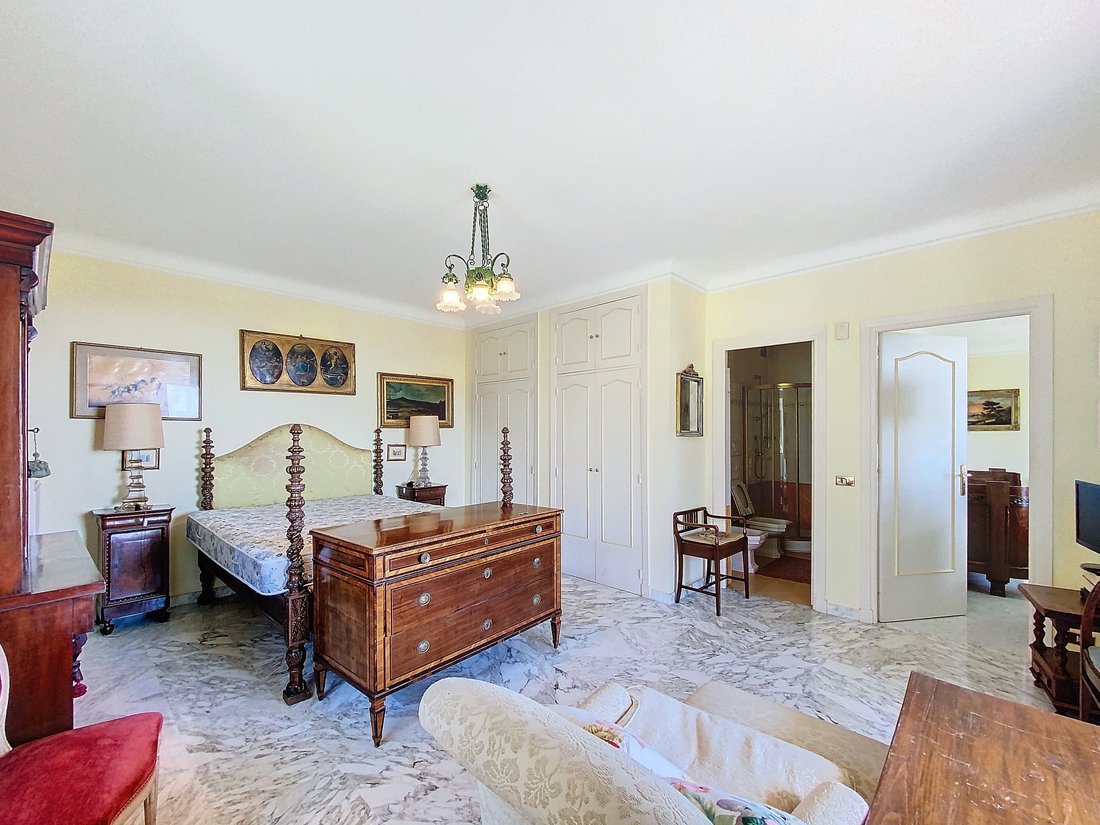 Villa in Cap Martin, Roquebrune-Cap-Martin, France 4 - 15764261