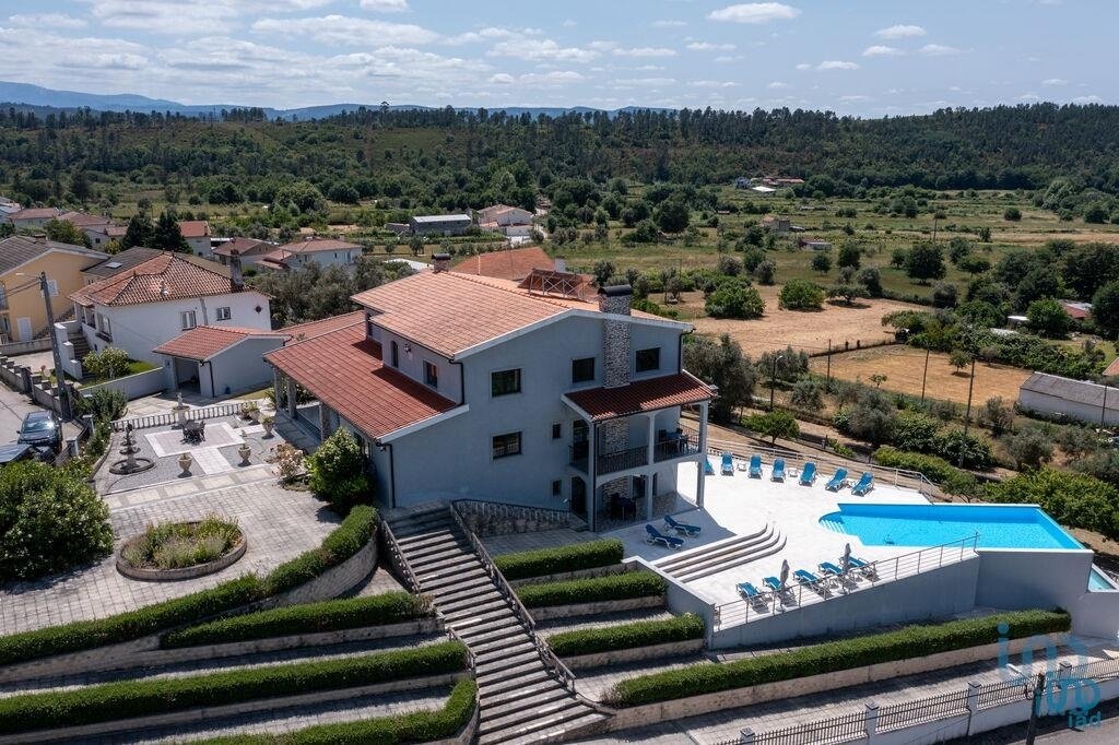 Townhouse en Secarias, Distrito de Coímbra, Portugal 1 - 15766842