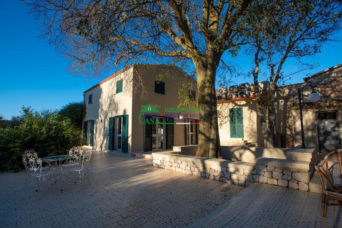 Villa in Puntarazzi - Donnafugata, Ragusa, Sicily 4 - 15765286
