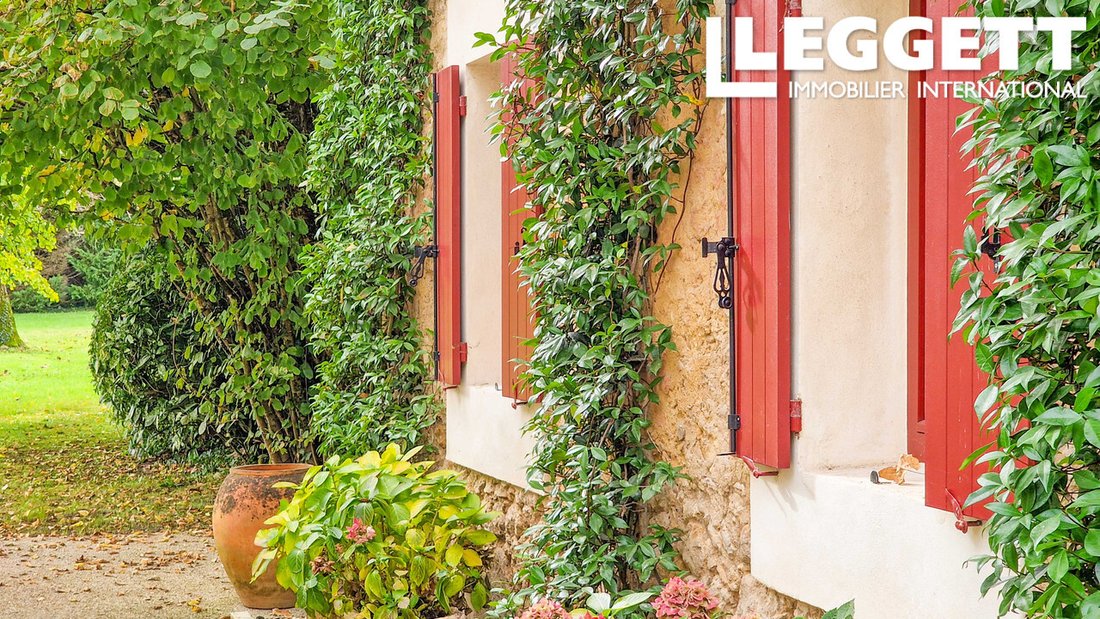 House in Beautiran, Nouvelle-Aquitaine, France 2 - 14964600