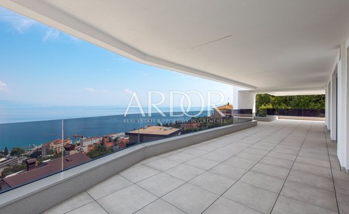 Apartment in Grad Opatija, Primorje-Gorski Kotar County, Croatia 1