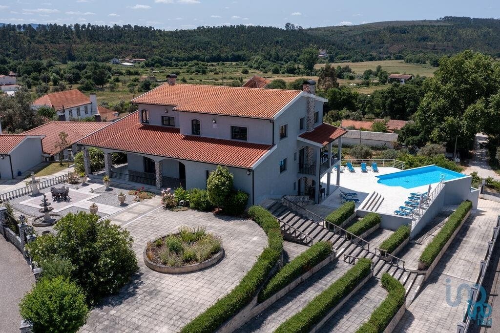 Townhouse en Secarias, Distrito de Coímbra, Portugal 2 - 15766842