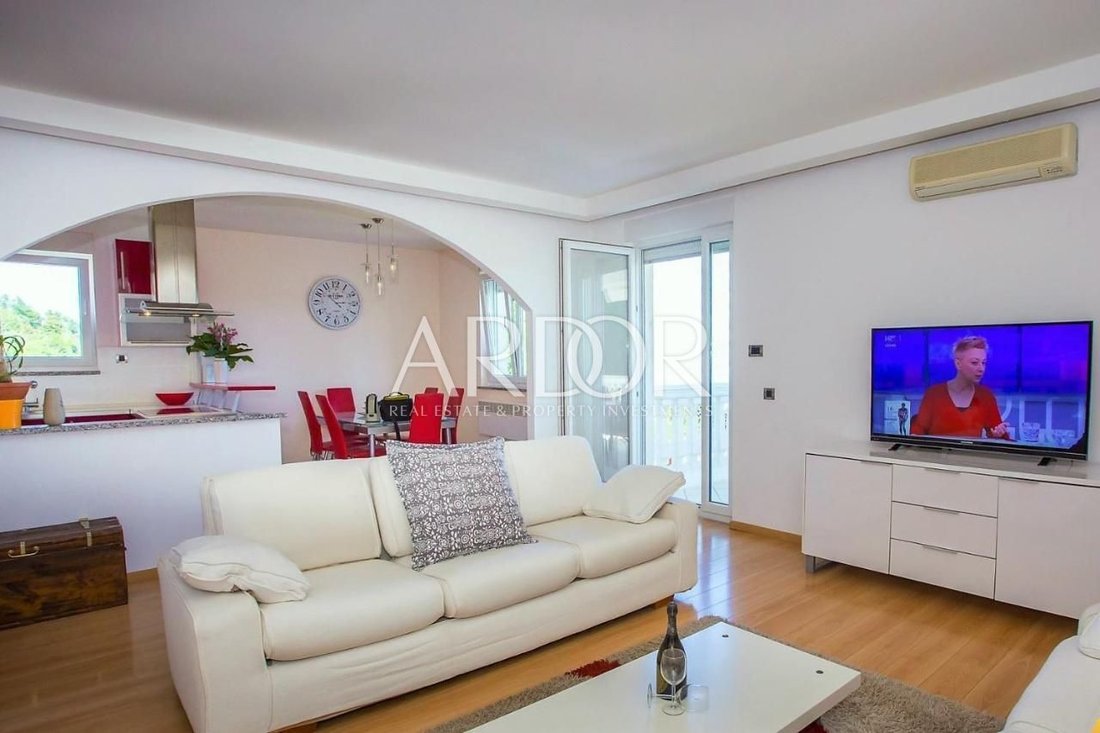 Apartment in Grad Opatija, Primorje-Gorski Kotar County, Croatia 2 - 15767163