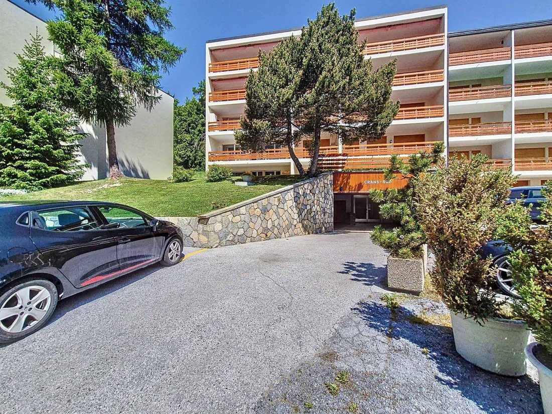 Apartment in Crans-Montana, Valais, Switzerland 1 - 15680280