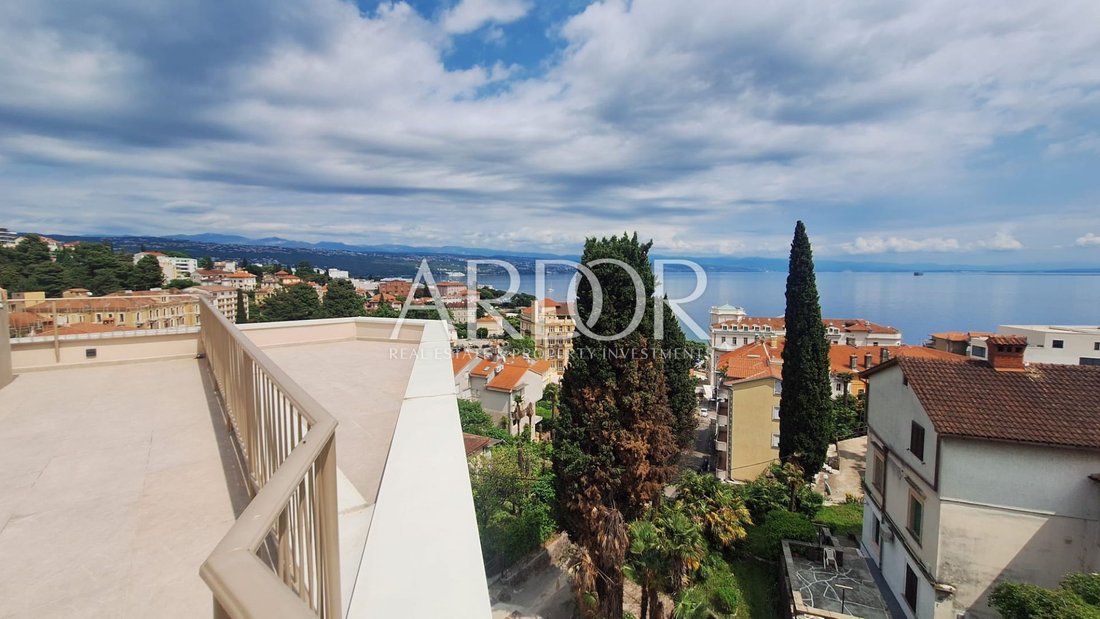 Apartment in Grad Opatija, Primorje-Gorski Kotar County, Croatia 1 - 15767101