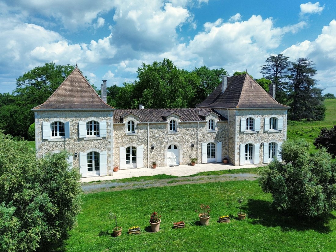 House in Eynesse, Nouvelle-Aquitaine, France 1 - 15765505