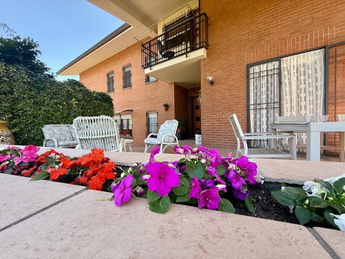 Villa in Carmagnola, Piedmont, Italy 4 - 15764495