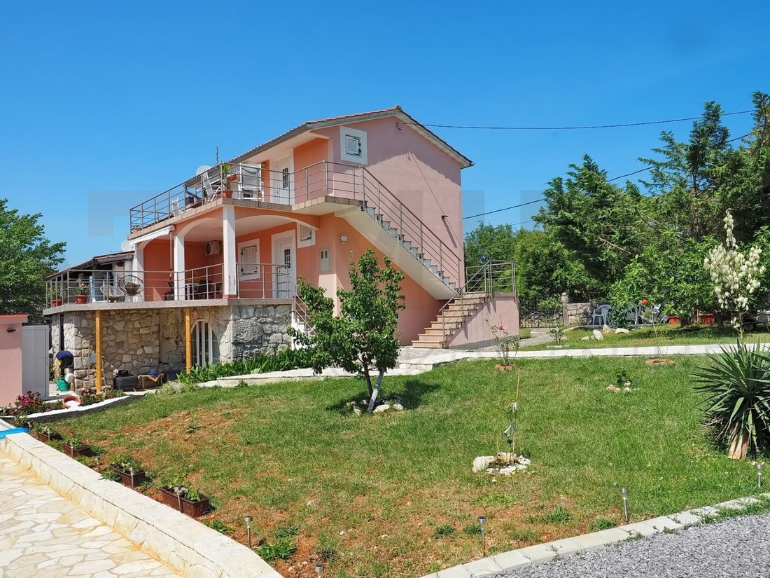 House in Dobrinj, Primorje-Gorski Kotar County, Croatia 2 - 15765588
