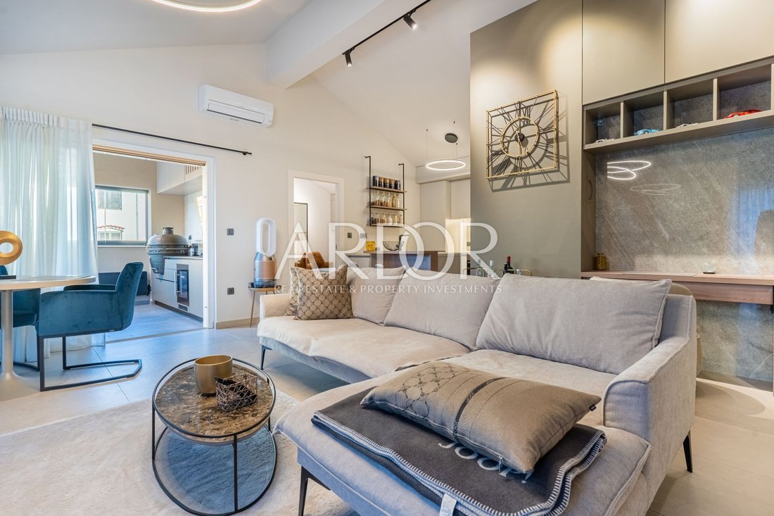 Apartment in Cres, Primorje-Gorski Kotar County, Croatia 1 - 15767722