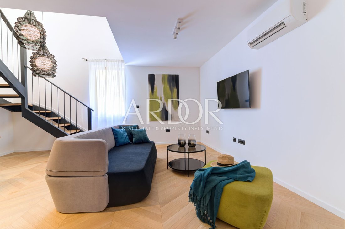 Apartment in Grad Opatija, Primorje-Gorski Kotar County, Croatia 4 - 15767175