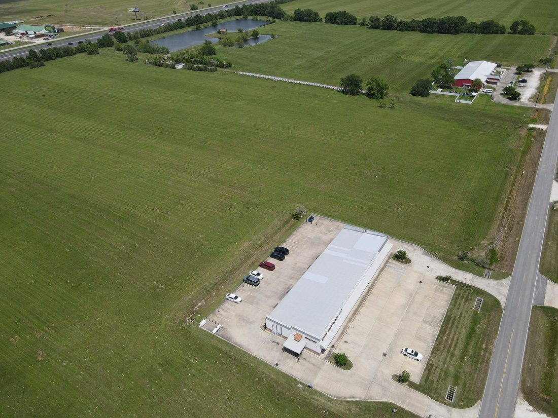Land in Iowa, LA, United States 4 - 13295334
