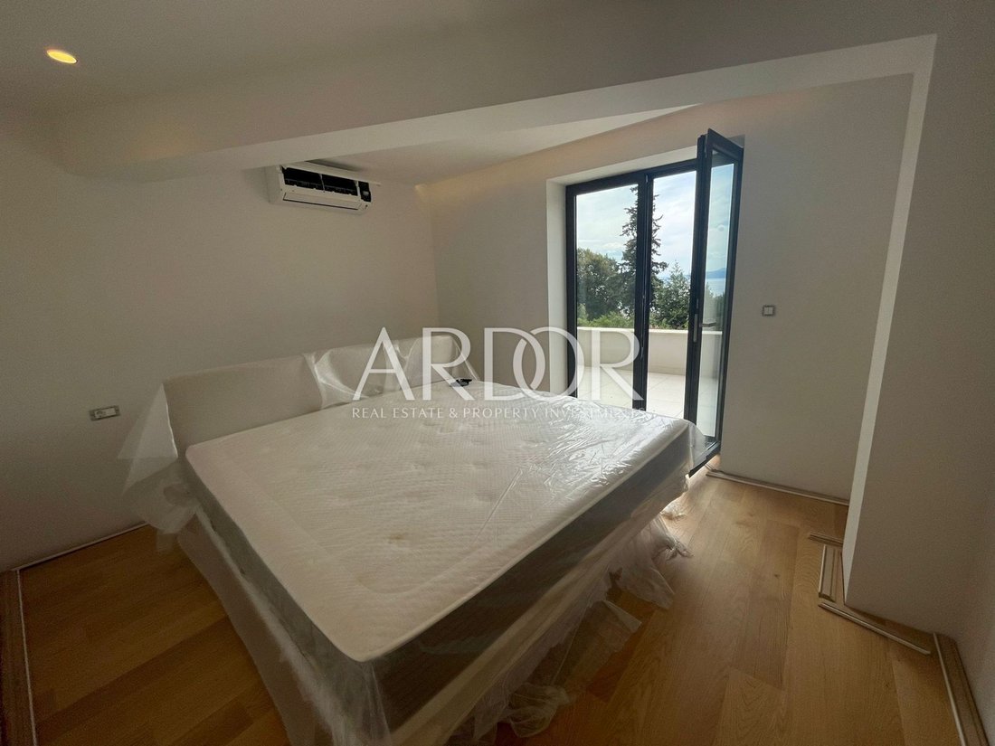 Apartment in Grad Opatija, Primorje-Gorski Kotar County, Croatia 3 - 15767883