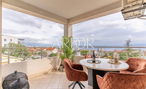 Apartment in Mjesni odbor Zamet, Grad Rijeka, Primorje-Gorski Kotar County 1