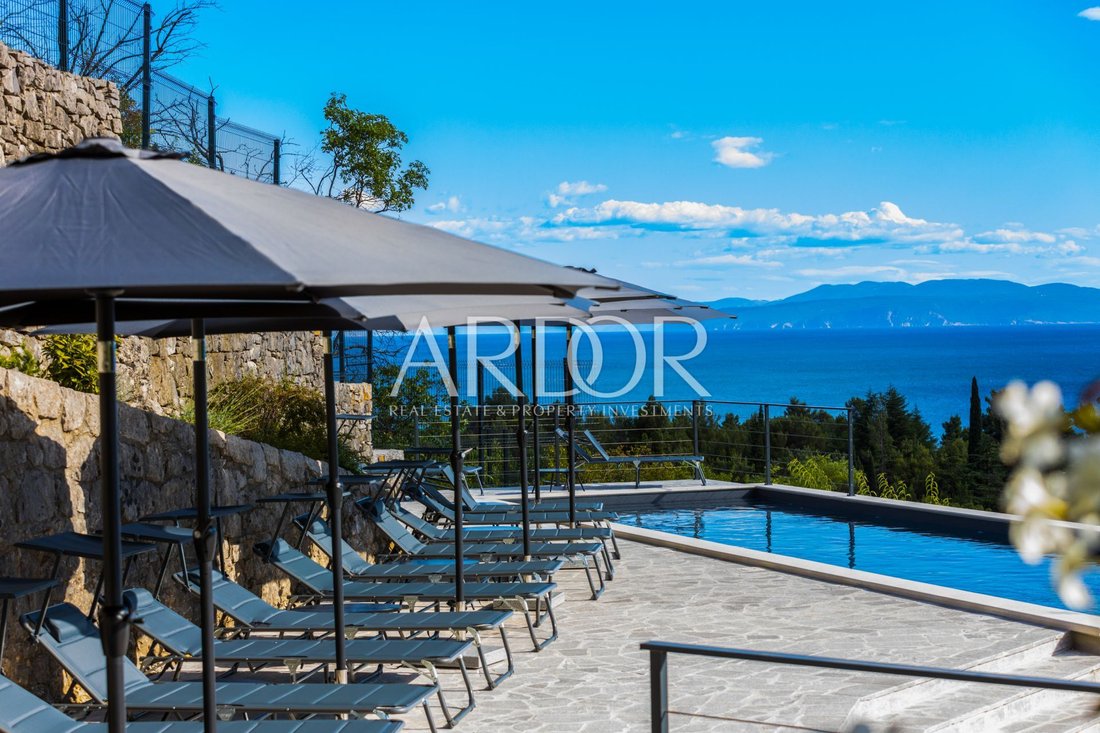 Apartment in Grad Opatija, Primorje-Gorski Kotar County, Croatia 2 - 15767176