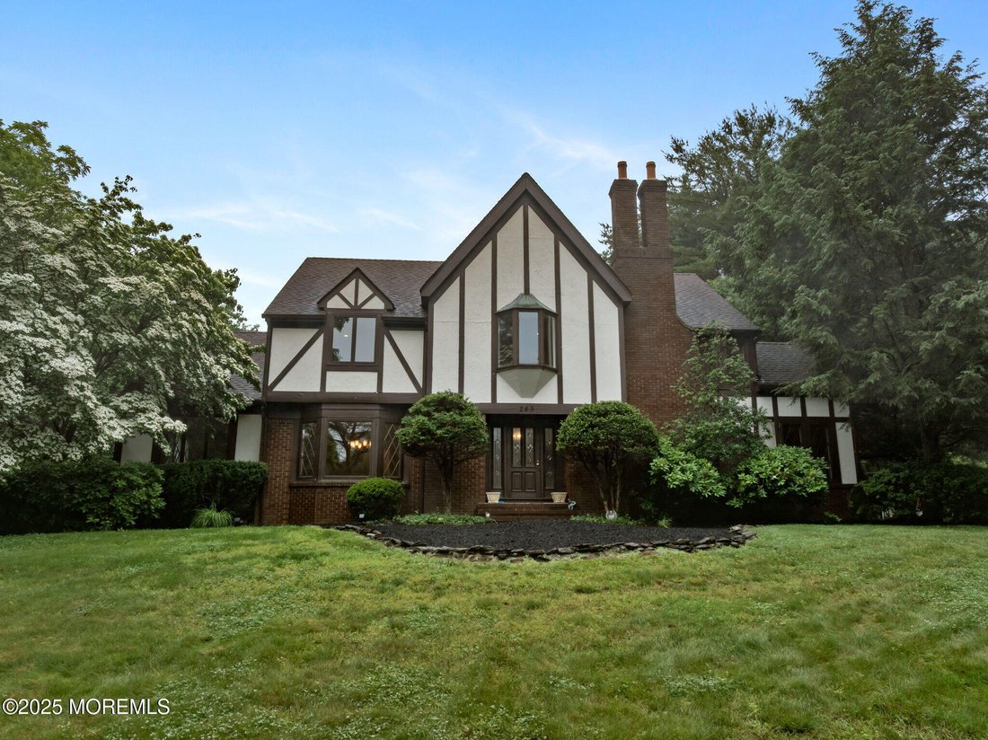 House in North Middletown, New Jersey, United States 1 - 15766391