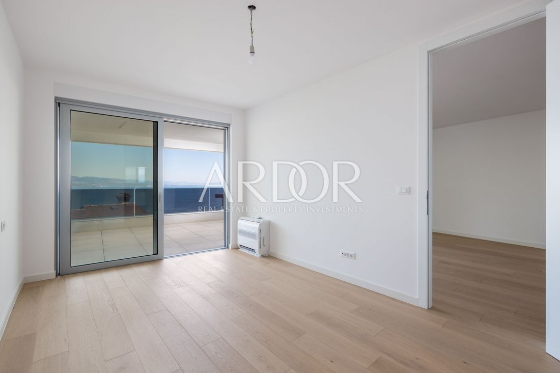 Apartment in Grad Opatija, Primorje-Gorski Kotar County, Croatia 2 - 15767560