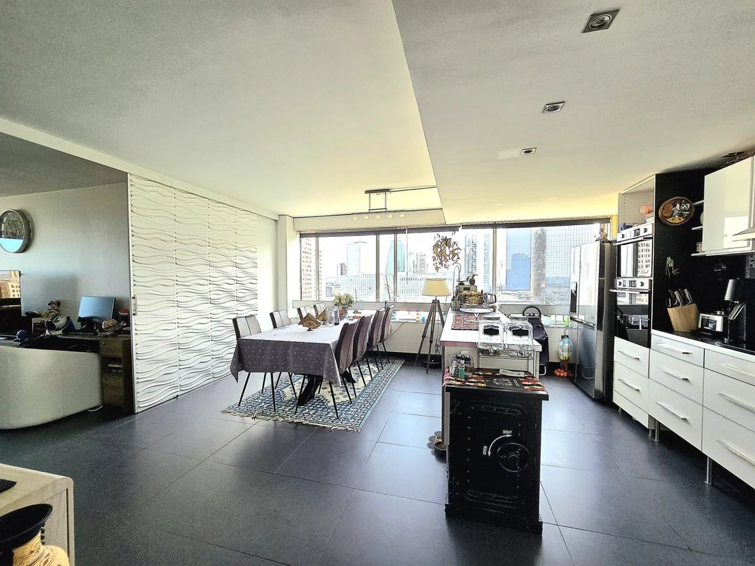 Apartment in Puteaux, Ile-de-France, France 5 - 15763909