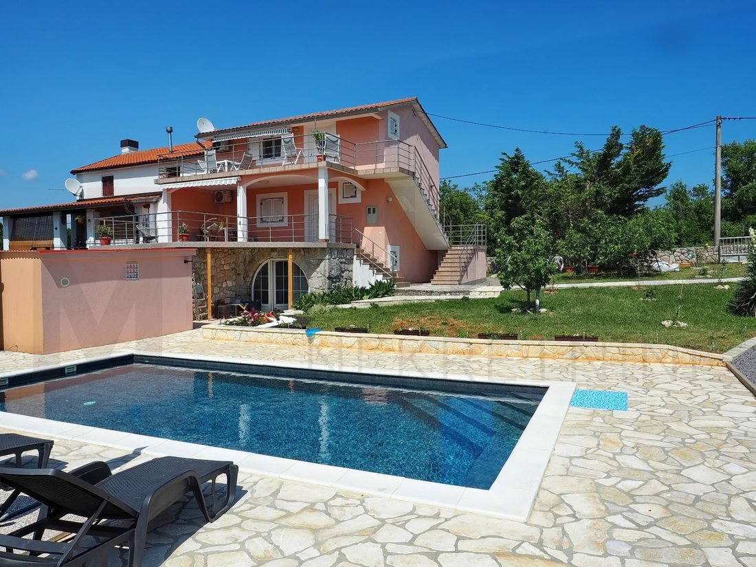 House in Dobrinj, Primorje-Gorski Kotar County, Croatia 1 - 15765588