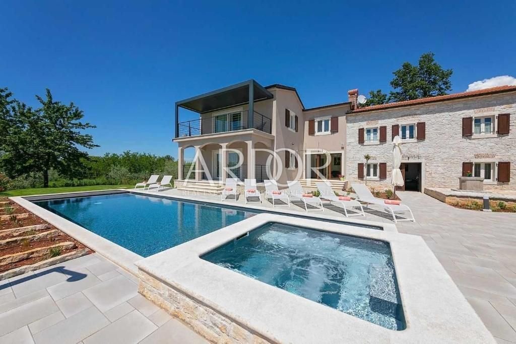 House in Porec, Istria County, Croatia 1 - 15767836