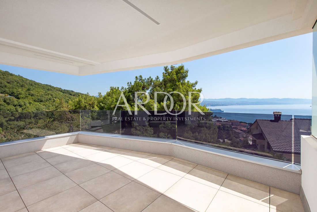 Apartment in Grad Opatija, Primorje-Gorski Kotar County, Croatia 2 - 15767572