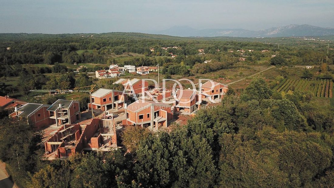 Land in Marceljani, Istria County, Croatia 1 - 15767739