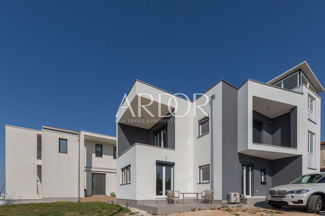 House in Porec, Istria County, Croatia 2 - 15767862