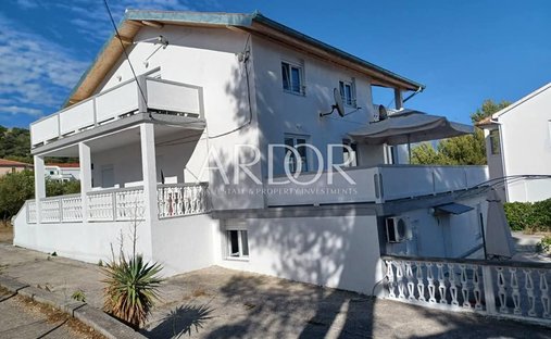 House in Barbat, Primorje-Gorski Kotar County, Croatia 1