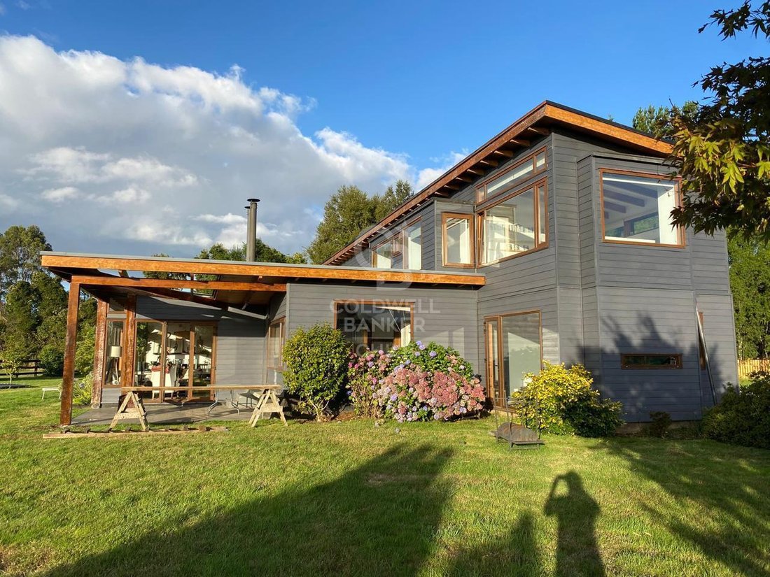 Casa en Puerto Varas, Los Lagos, Chile 2 - 15764353