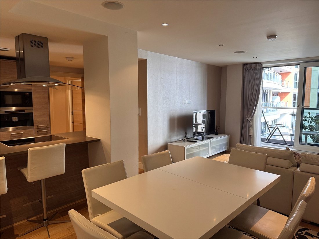 House in Chelsea Harbour, England 5 - 15766236