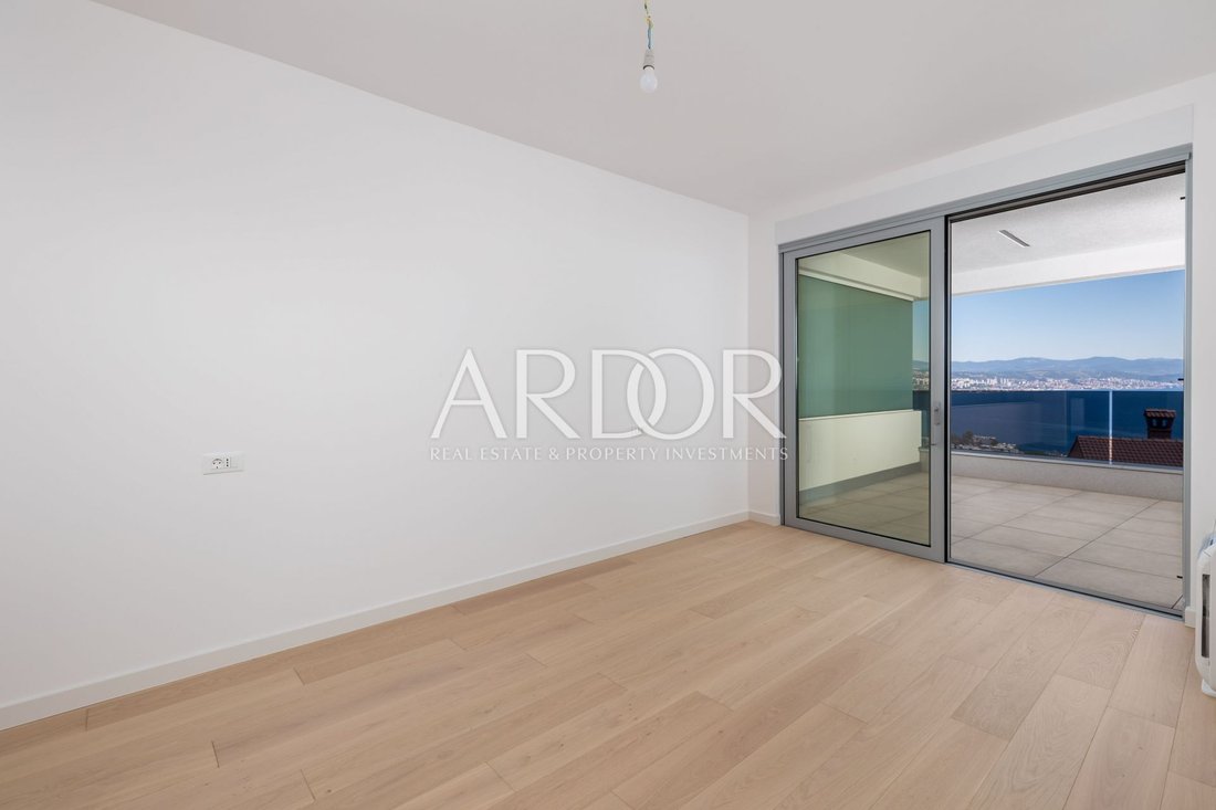 Apartment in Grad Opatija, Primorje-Gorski Kotar County, Croatia 3 - 15767560