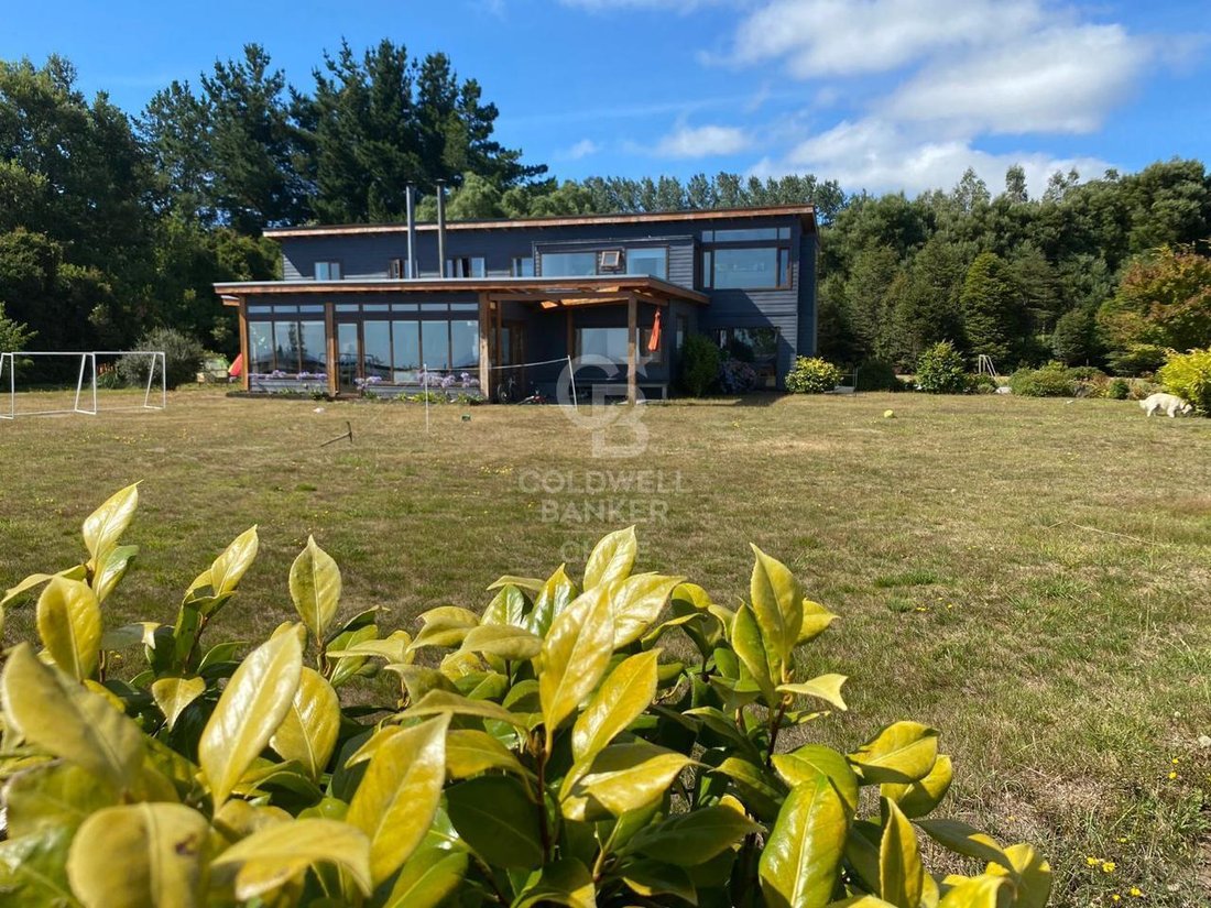 Casa en Puerto Varas, Los Lagos, Chile 4 - 15764353