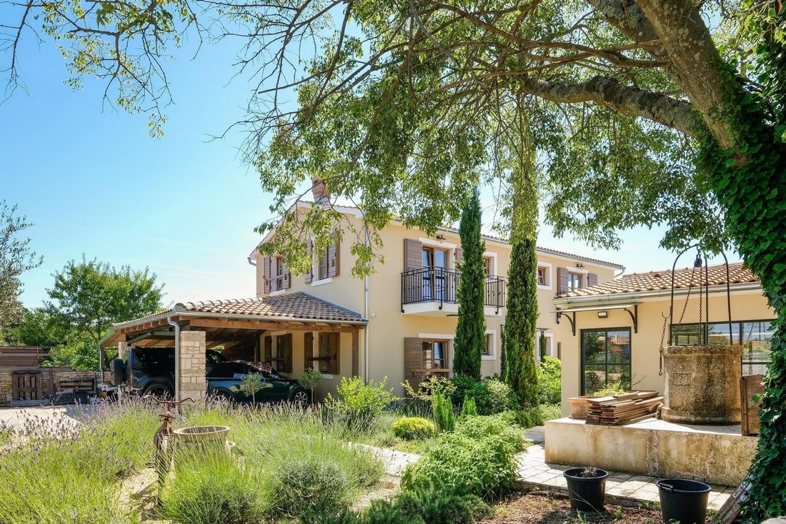 Villa in Svetvincenat, Istria County, Croatia 1 - 15763830