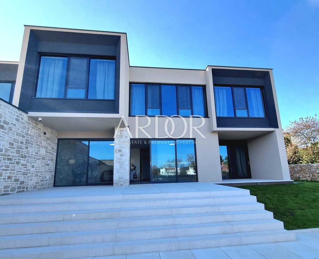 House in Rovinjsko Selo, Istria County, Croatia 2 - 15767286