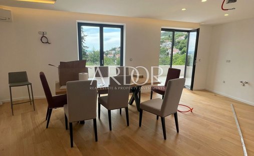 Apartment in Grad Opatija, Primorje-Gorski Kotar County, Croatia 1